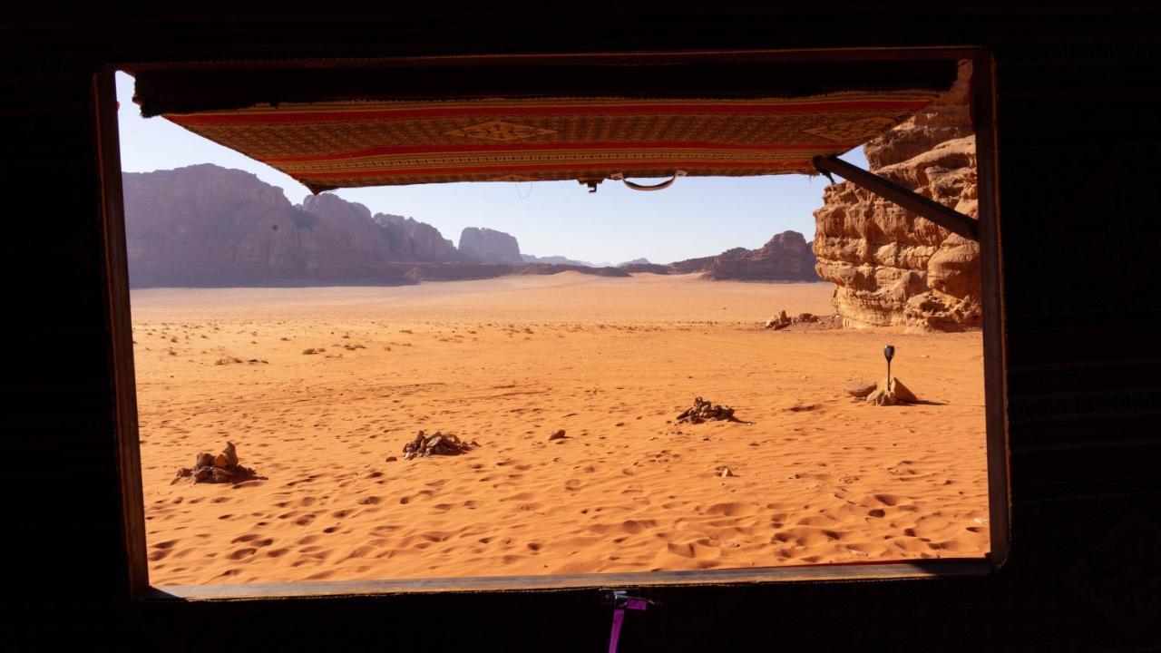 Wadi Rum Meteorite Camp Exteriér fotografie