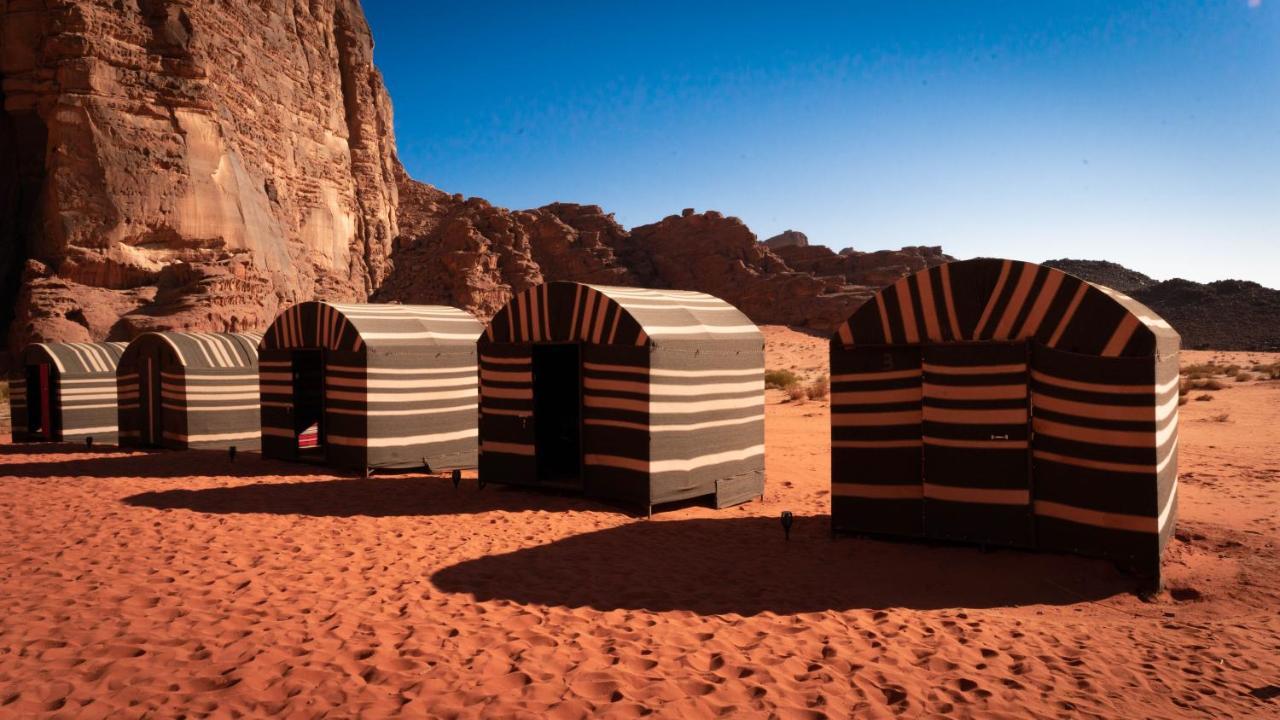 Wadi Rum Meteorite Camp Exteriér fotografie