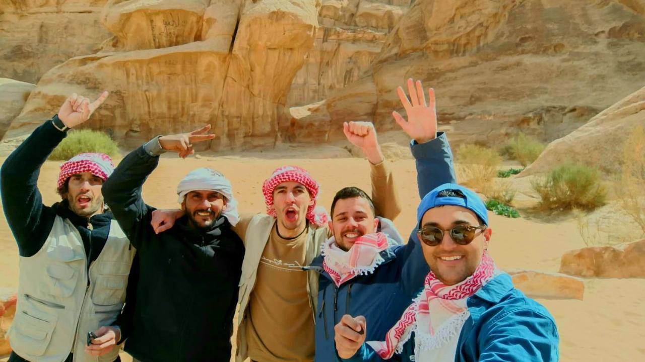 Wadi Rum Meteorite Camp Exteriér fotografie