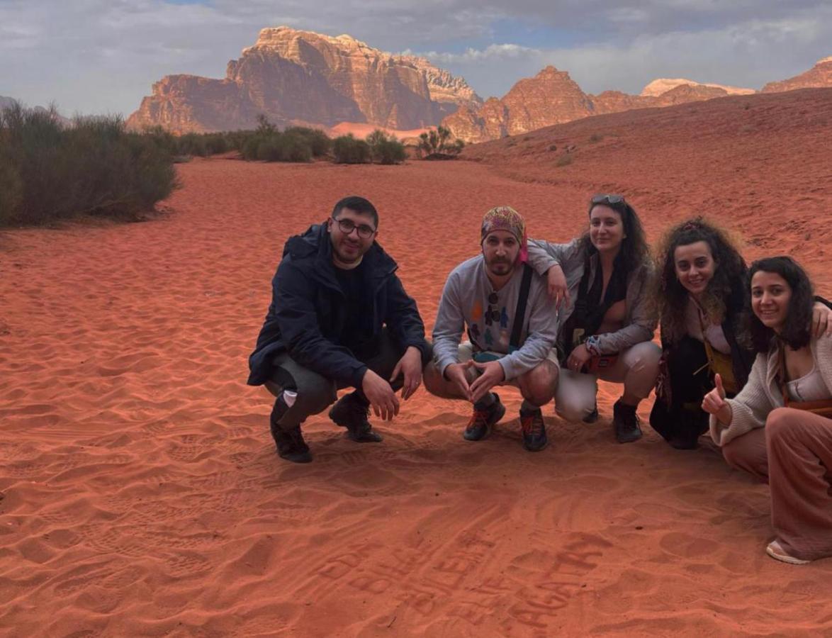Wadi Rum Meteorite Camp Exteriér fotografie